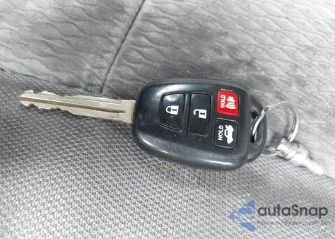 2014 Toyota Corolla Le z USA, uszkodzony, nr VIN 2T1BURHE7EC135166